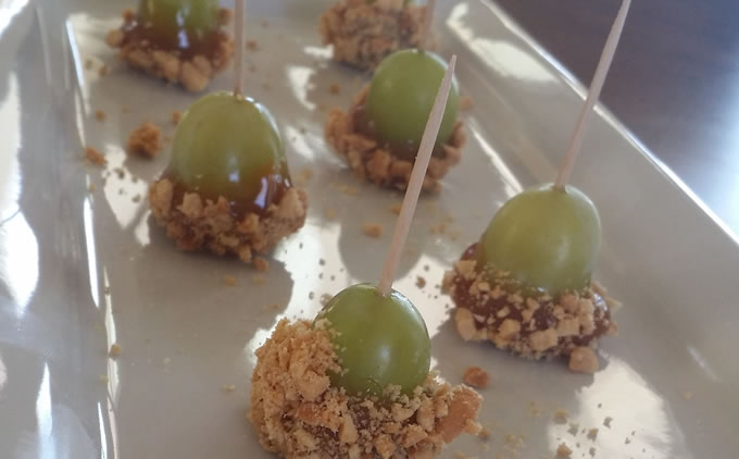 Caramel Dipped Grapes