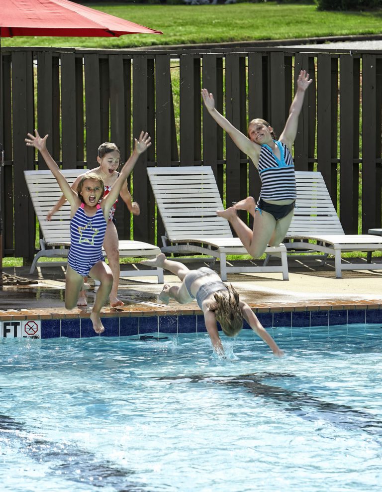 South East Gastonia’s Premier Private Swim and Tennis Club